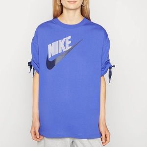 NWT Women's Nike Sportswear Cotton Tee